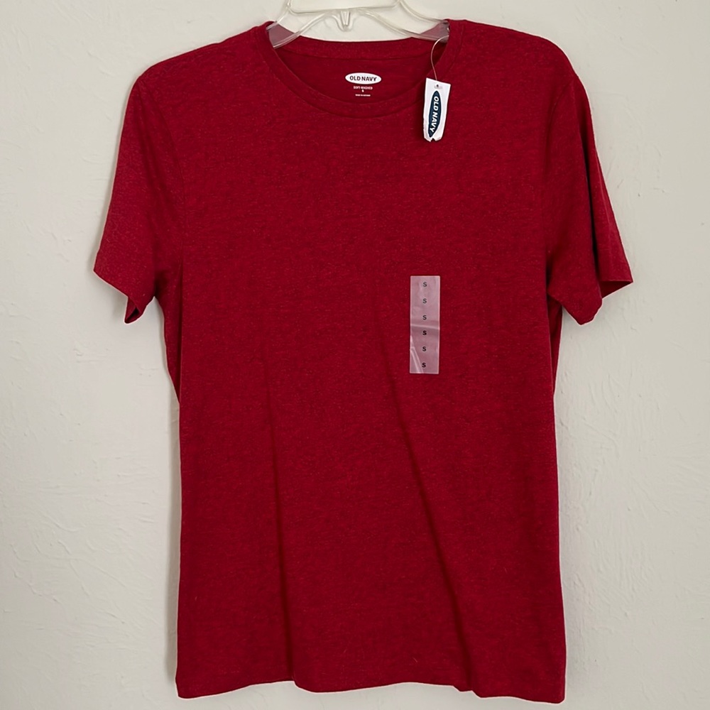 Mens Old Navy Basic Red T Shirt NWT